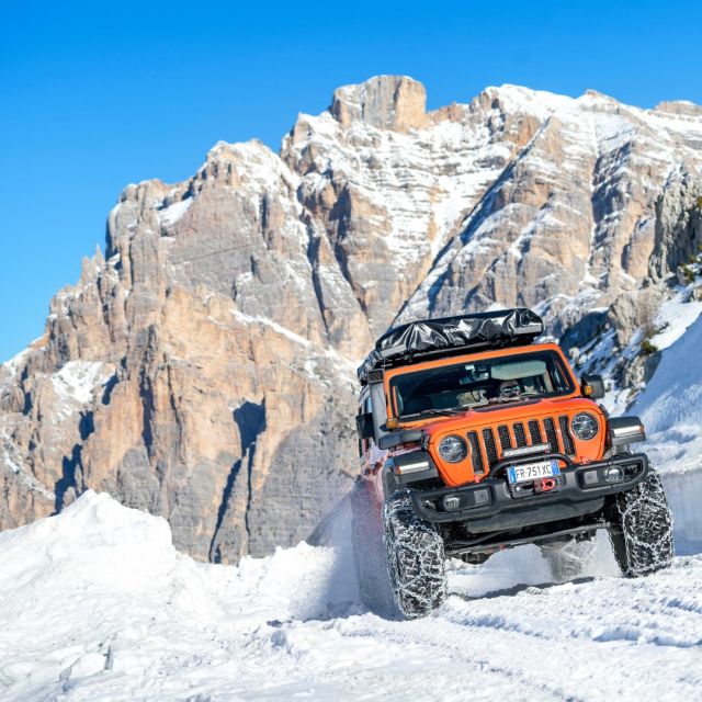 🇮🇹 Benvenuto Marzo, mese pazzerello: sole oggi, neve domani? ❄️ Tu di quale team sei?

🇬🇧 Hello March, the month of surprises: sun today, snow tomorrow? ❄️ Which team do you belong to?

#könig #catenedanevekonig #konigsnowchains #konigchainesaneige #konigschneeketten #snowchains #catenedaneve #chainesaneige #schneeketten #konig #cateneneve #cateneauto #welcomemarch #jeep #rubicon #polar #konigpolar #offroad