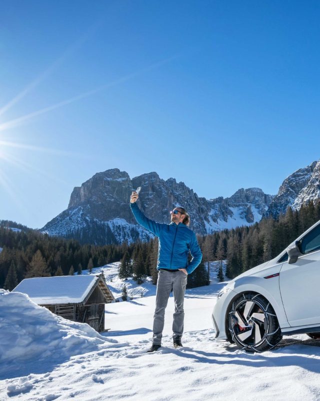 🇮🇹 La primavera è arrivata,
ma la voglia di partire non è mai cambiata ☺️

🇬🇧 Spring is here,
but the urge to hit the road hasn’t changed ☺️

#König #SnowChains #WinterDriving #MountainLife #RoadTripMood #DriveWithConfidence #HelloSpring #OnTheRoad #SpringDrives